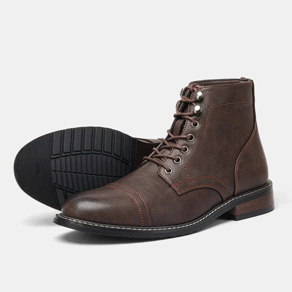Finn™ | Klassieke Bruine Leren Herenboots