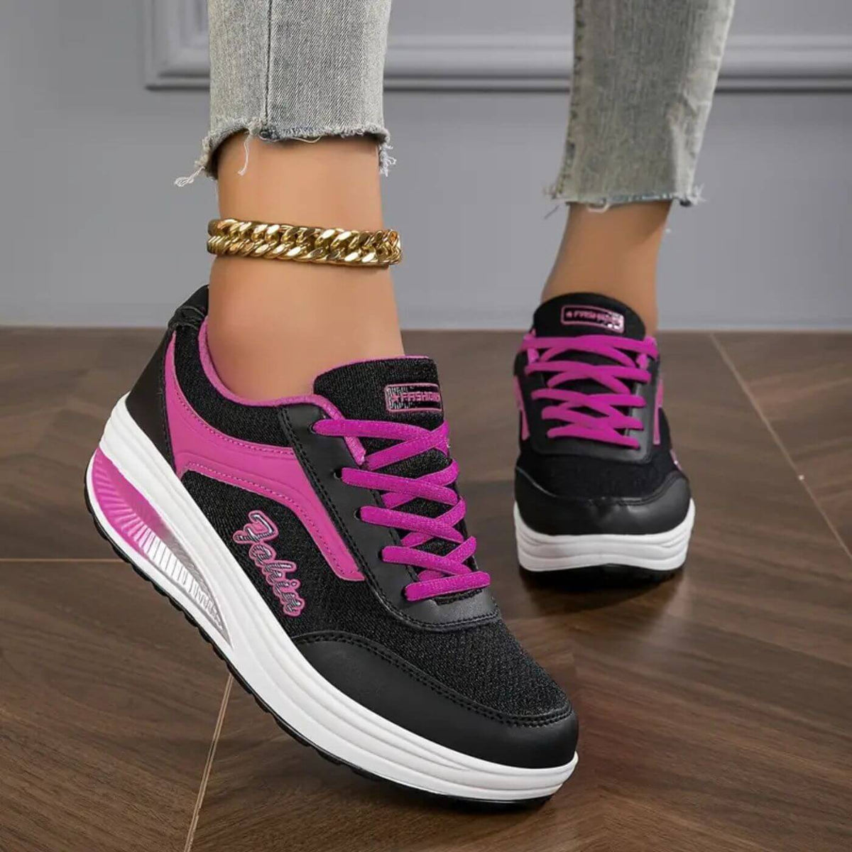 Julia™ - Bekväma Mjuka Sneakers